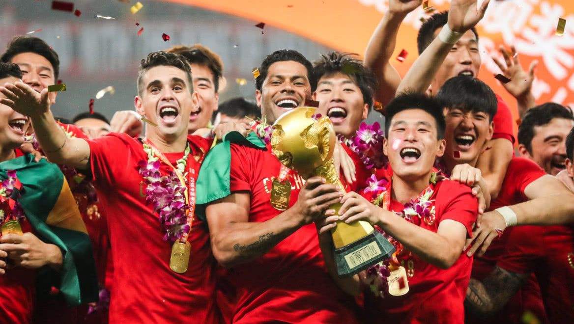 足球背后的巨头,足球背后的财团是谁