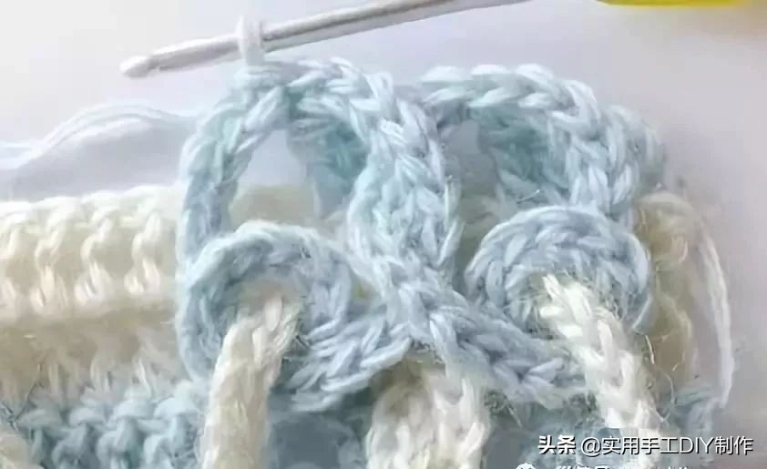钩辫子针编织教程,钩织辫子针收尾教程视频