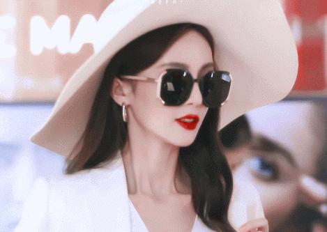 金晨小红绳手链戴哪只手好,金晨同款红绳手链多少钱