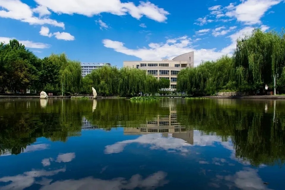 高考填志愿，聊聊河北金融学院，从保定金专一路超车后来居上