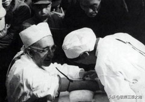 为中国“驱逐病魔”美国人马海德：娶了“延安第一美女”你知道吗