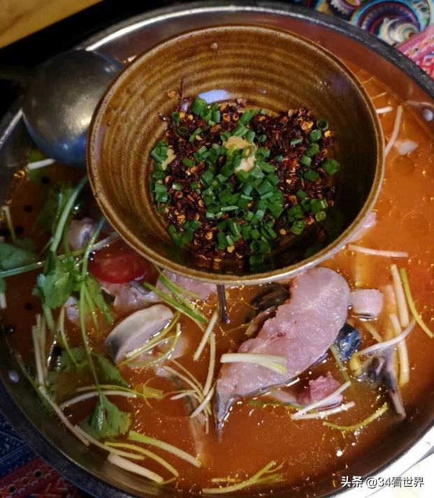 去荔波小七孔后去哪里吃东西,荔波小七孔景区游玩吃什么