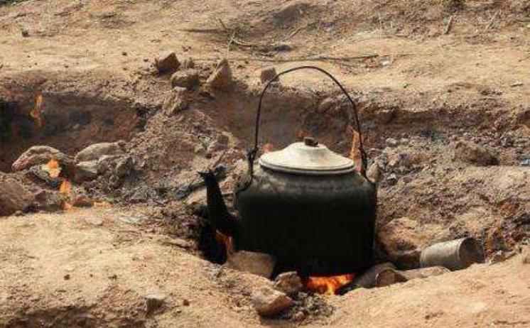 重庆地火村的地火能不能被水熄灭,重庆神秘地火燃烧60年