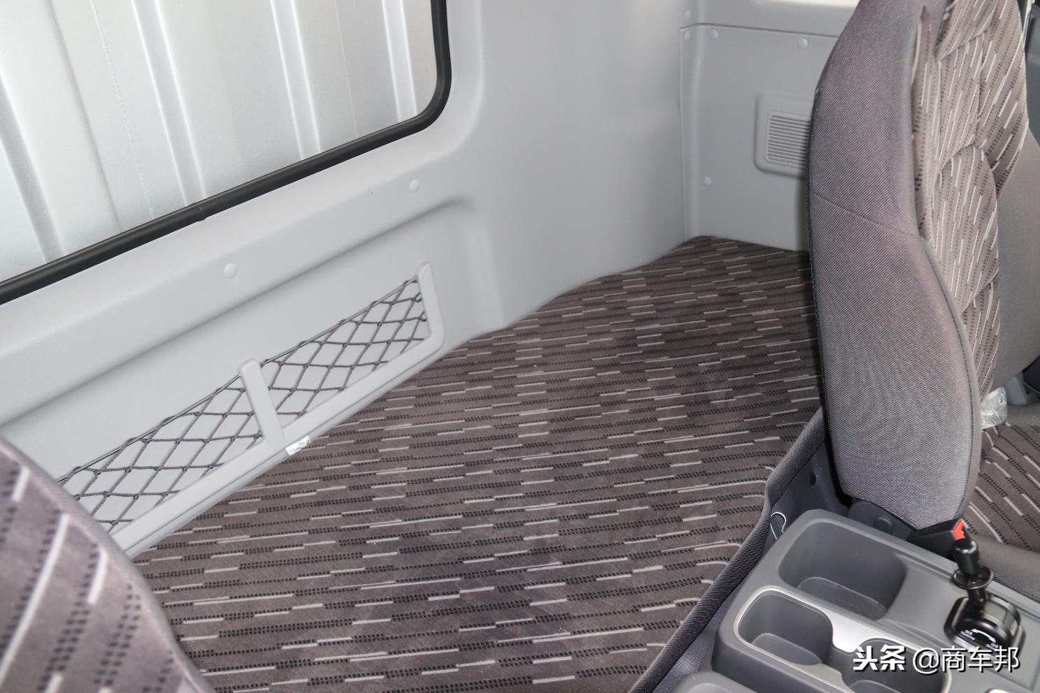 欧马可s5超级中卡,欧马可s5是几缸车