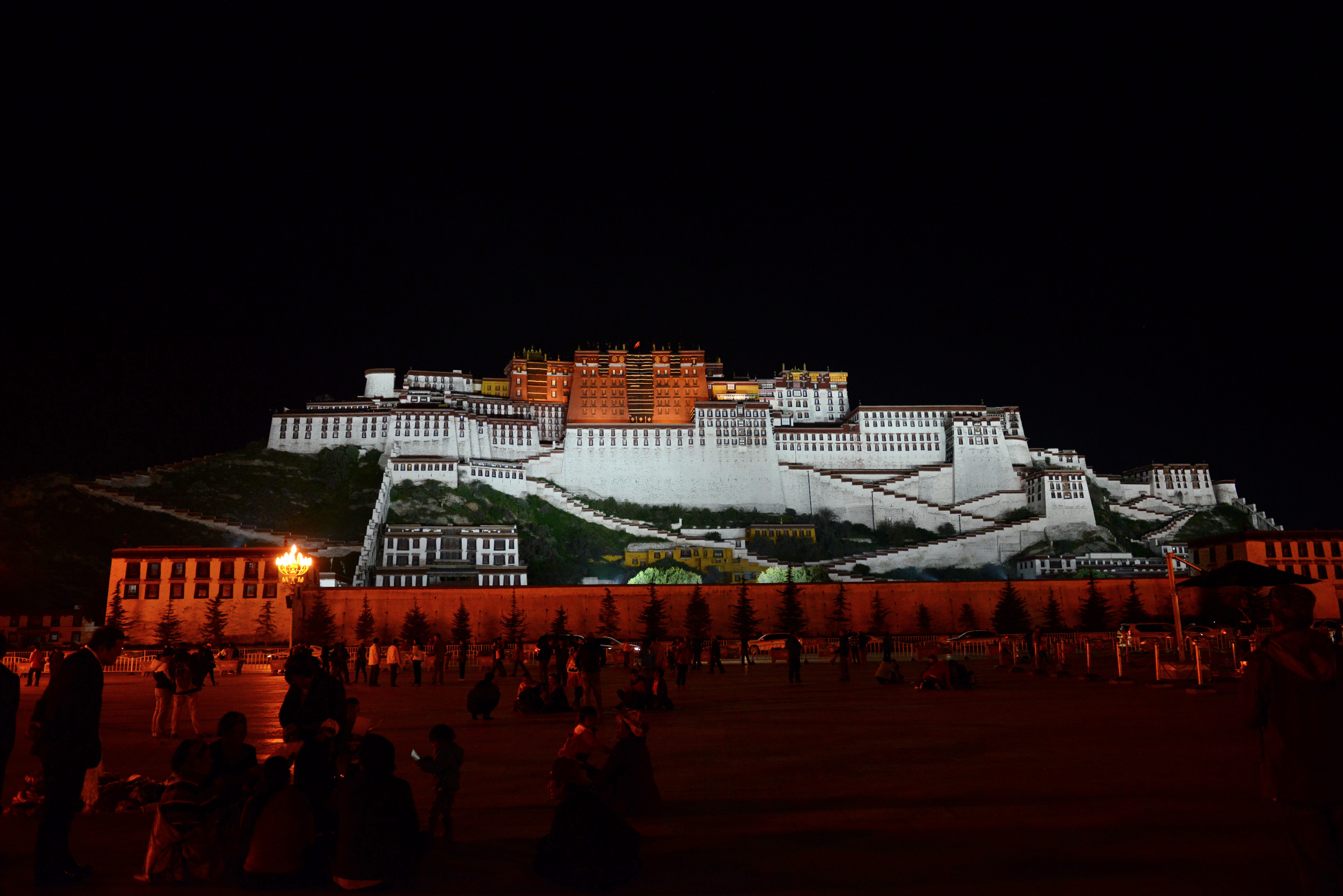 川藏的布达拉宫,西藏布达拉宫简介