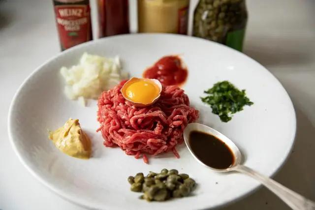 憨豆先生的大灾难被剪辑部分,憨豆先生鞑靼牛肉为什么难吃