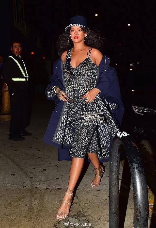 明星背的包包,明星背的罗意威包包