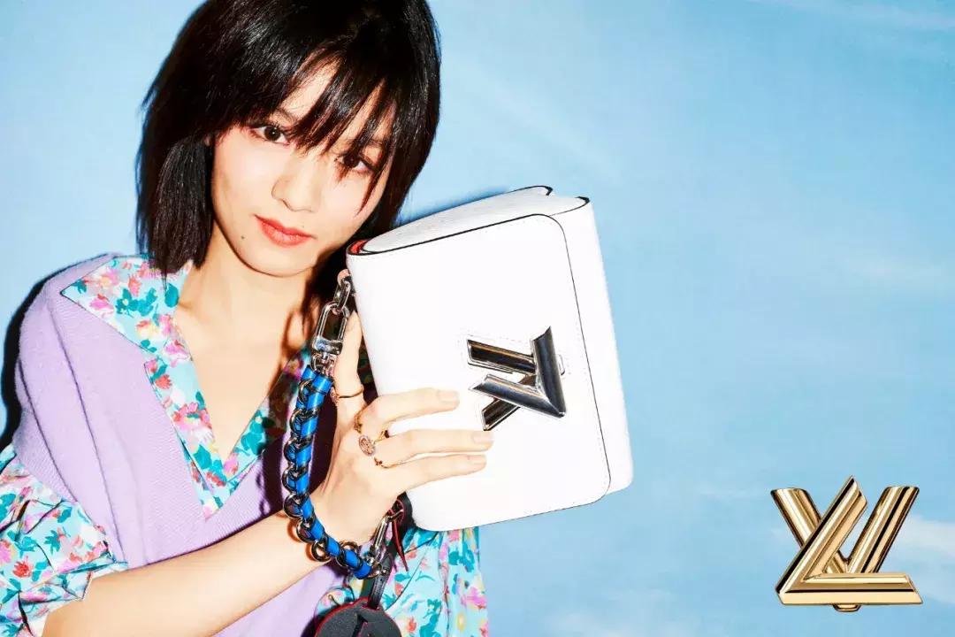 明星们买这个包时，都是“批发”的吗？