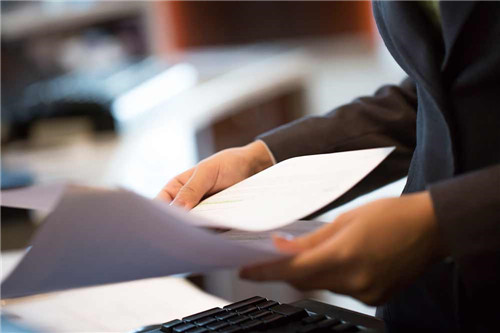 公章管理不善的问责方式印章盖章造成损失怎么追责？