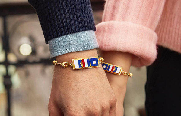 情侣牌子的手链,情侣手链有啥好牌子