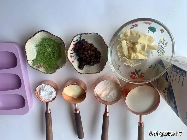 淡奶油梦龙冰淇淋做法,不用淡奶油做出没有冰碴的雪糕