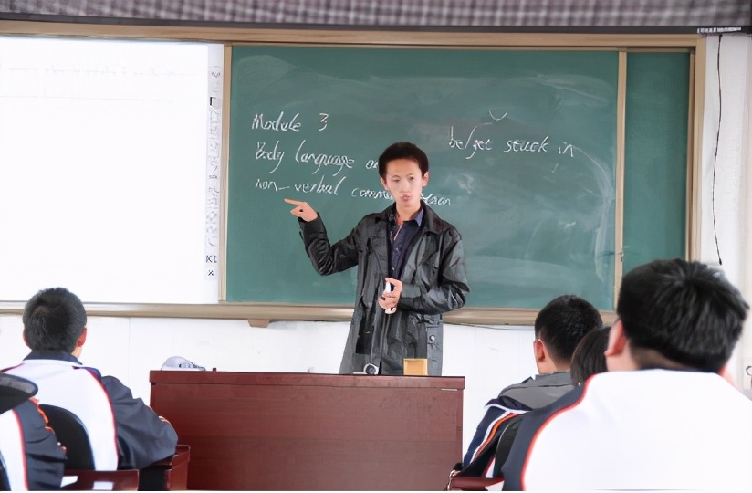 新东方转型电商,新东方转线下课程