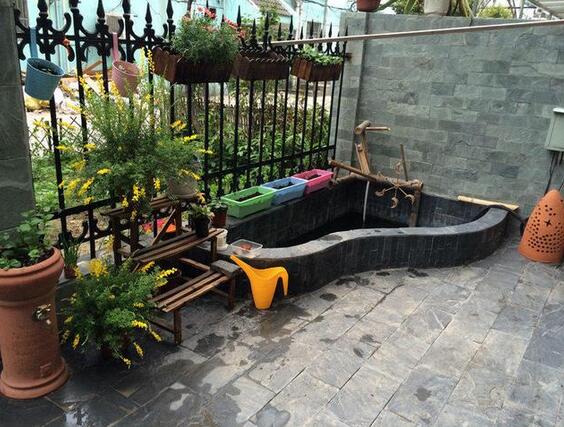 亲戚买1楼送院子，简单的改造，邻居经过都说羡慕，太美了