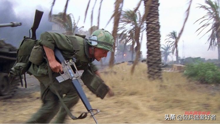 神级反战电影：战场无诗意，全金属外壳也拯救不了荒芜的灵魂