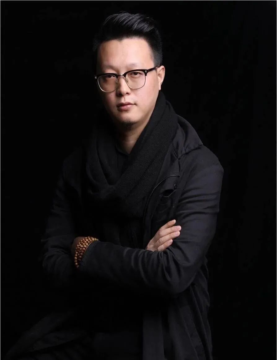 首发|尚层设计：1200㎡独栋别墅，是栖居地，更是精神家园