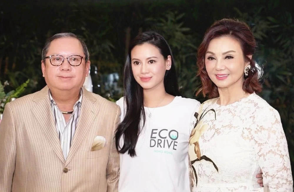 林建岳洪永时,洪永时与林建岳前妻聚会