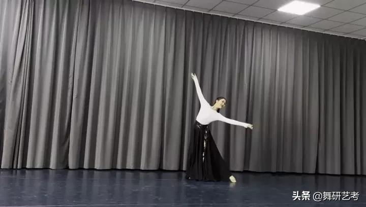 舞蹈生集训后的变化,舞蹈生是如何坚持下来的