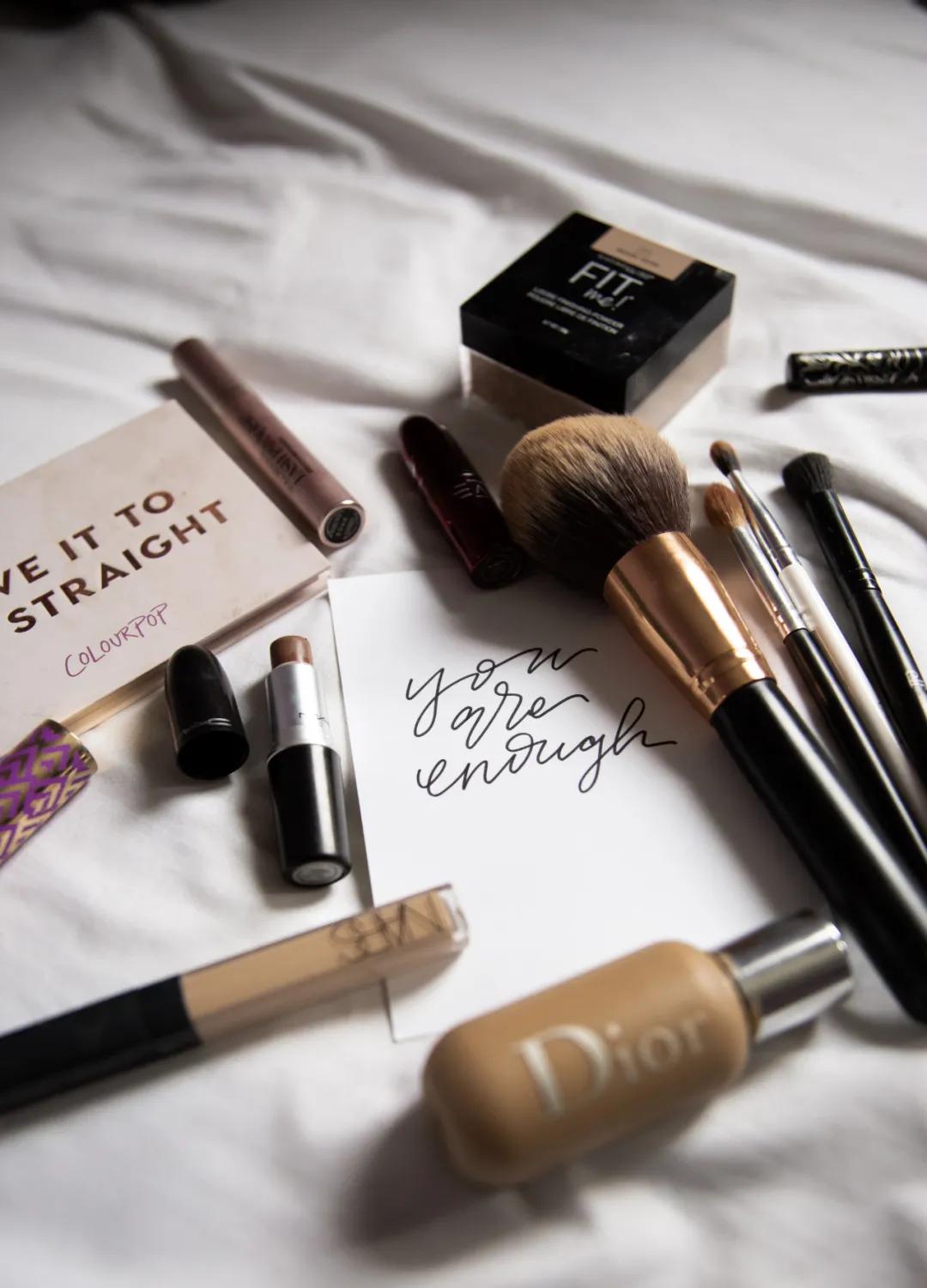 屈臣氏李佳琦,为什么屈臣氏导购讨人厌