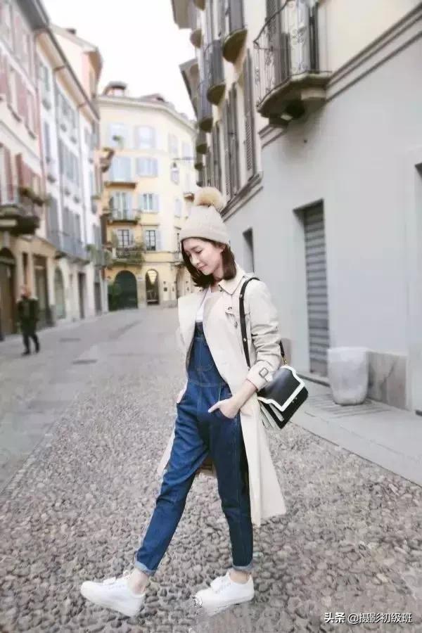 拍照怎么摆姿势更自然,如何拍照姿势不僵硬