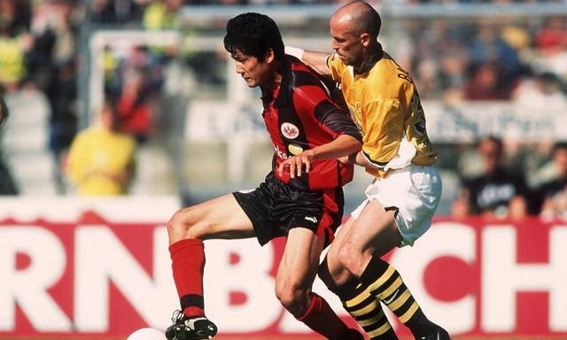 2015中国男足武磊1-0日本东亚杯,杨晨评价武磊国家队比赛表现