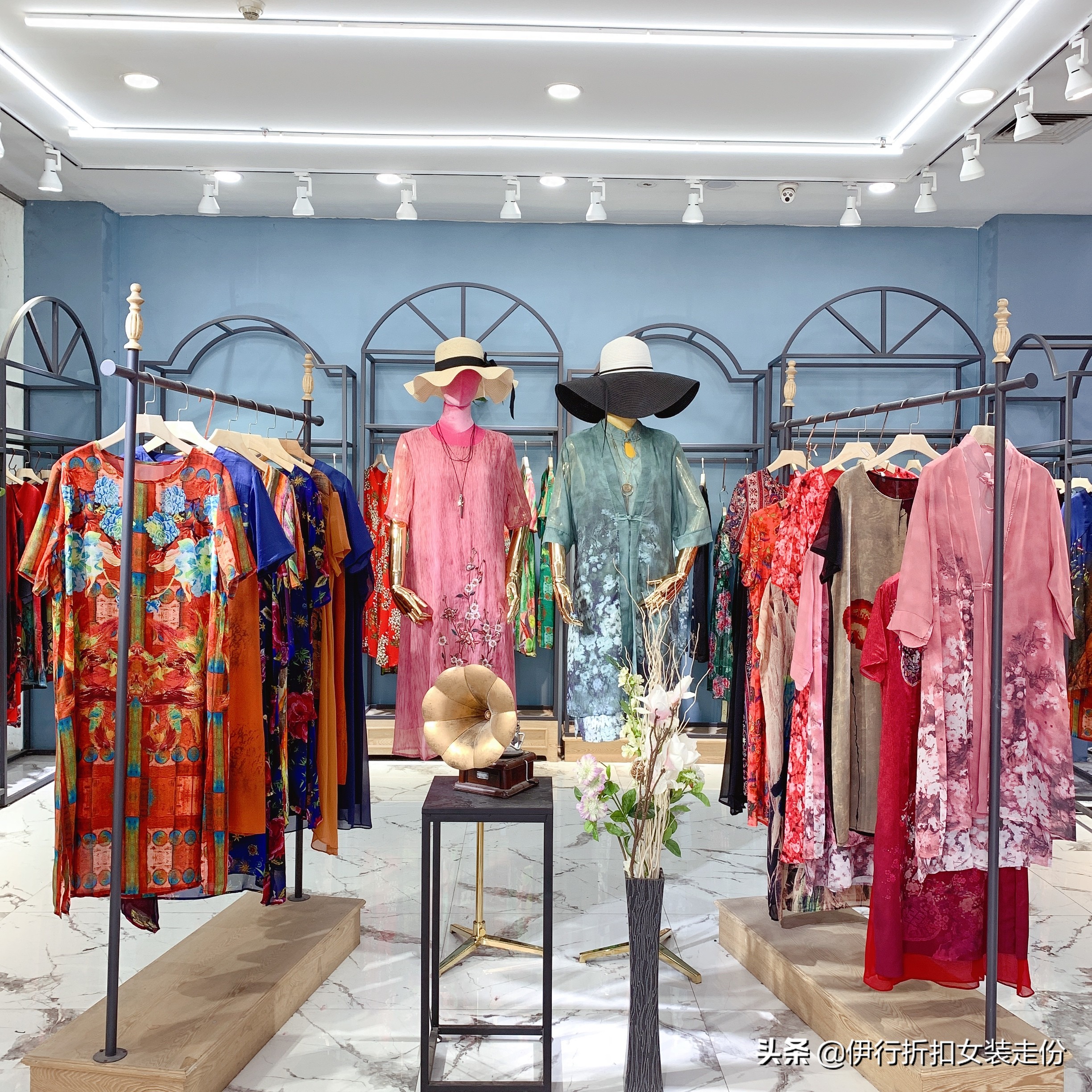 北京木樨园服装批发市场现状分析,北京木樨园服装早晨拿货