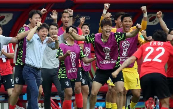 重回荣光？7夺K联赛冠军+亚冠冠军教练申台龙将率深圳再冲中超