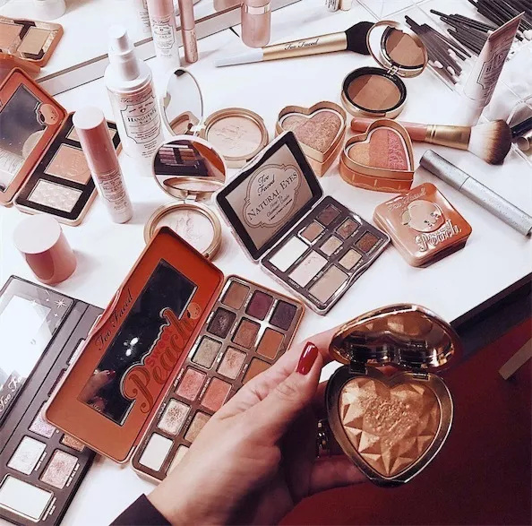 代购大牌化妆品排行榜,曾经爆火的欧美彩妆品牌
