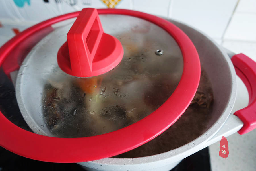 鸭汤要怎么炖营养又好吃,海带鸭汤好吃还是冬瓜鸭汤好吃