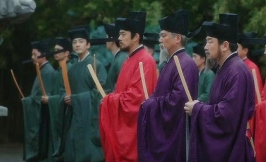 宋朝的官员一年的俸禄多少钱,宋代官员工资多少