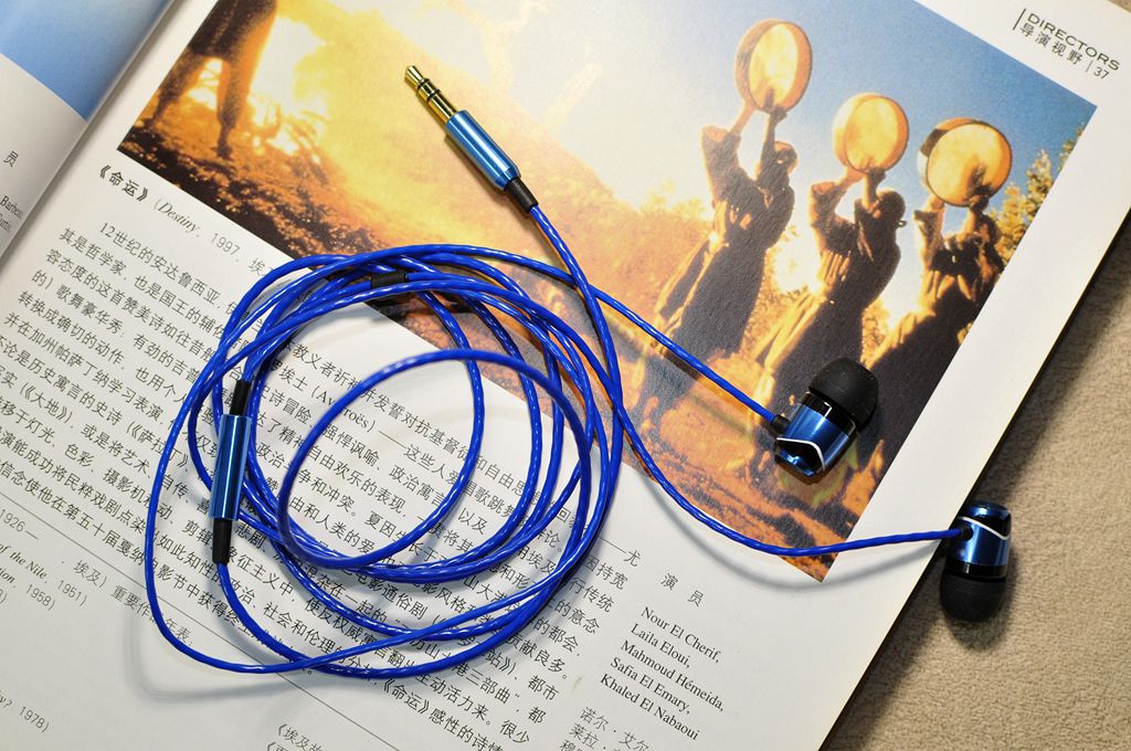 7年前这副百元耳塞横渡太平洋征服美国人，国内旗舰店仅售6千余条