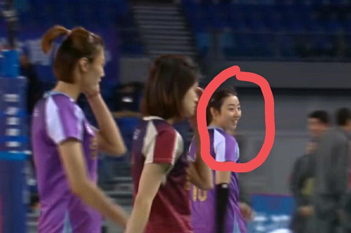 姚笛与朱婷比赛视频,姚迪和朱婷发言