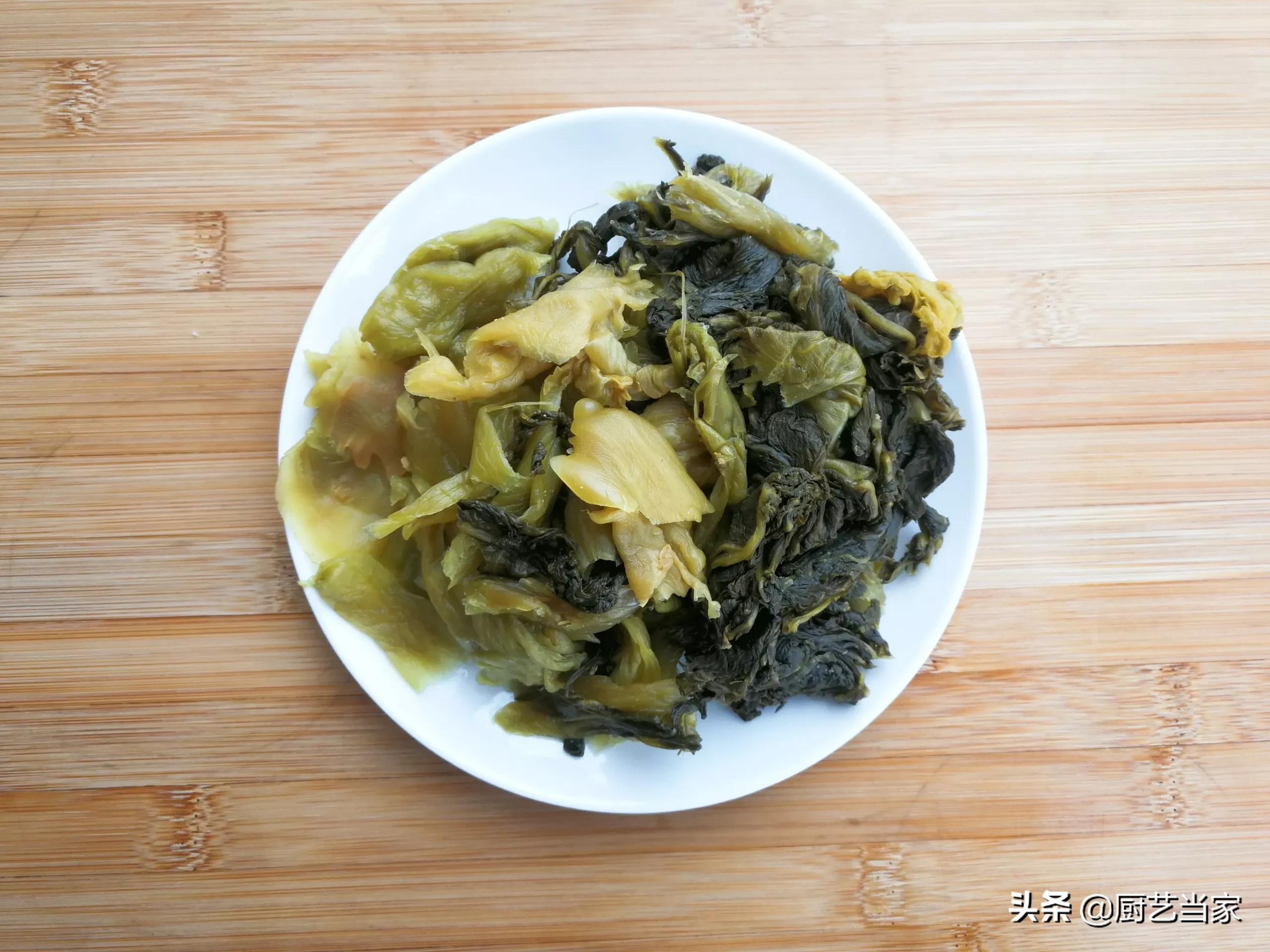 麻辣酸菜滑肉汤的做法,酸菜鲈鱼鱼片怎么腌制比较嫩