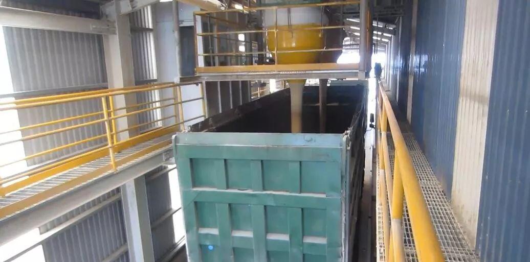 散料落料粉尘解决方案：DSH抑尘系统（集尘斗）