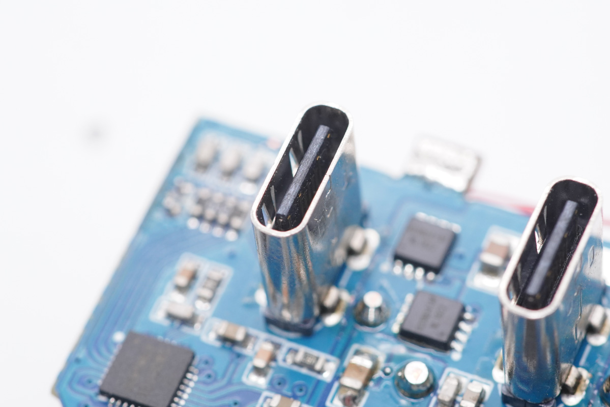 绿联氮化镓100w商务版,绿联氮化镓100W快充