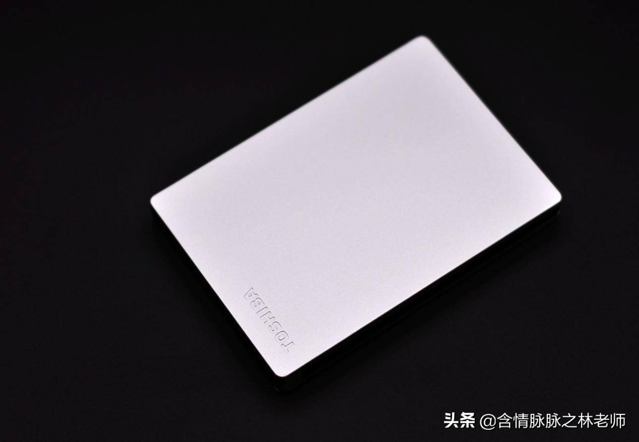 颜值在线，小巧能打，TOSHIBASlim移动硬盘使用体验