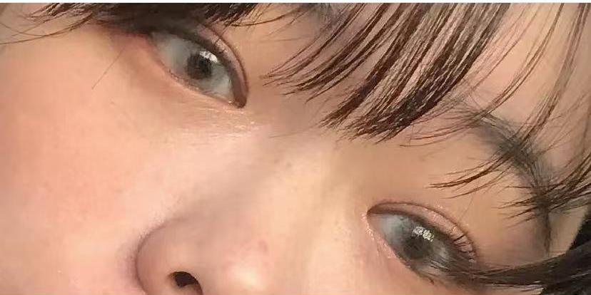 戴美瞳和不戴美瞳的区别 (戴美瞳会不会离不开美瞳)