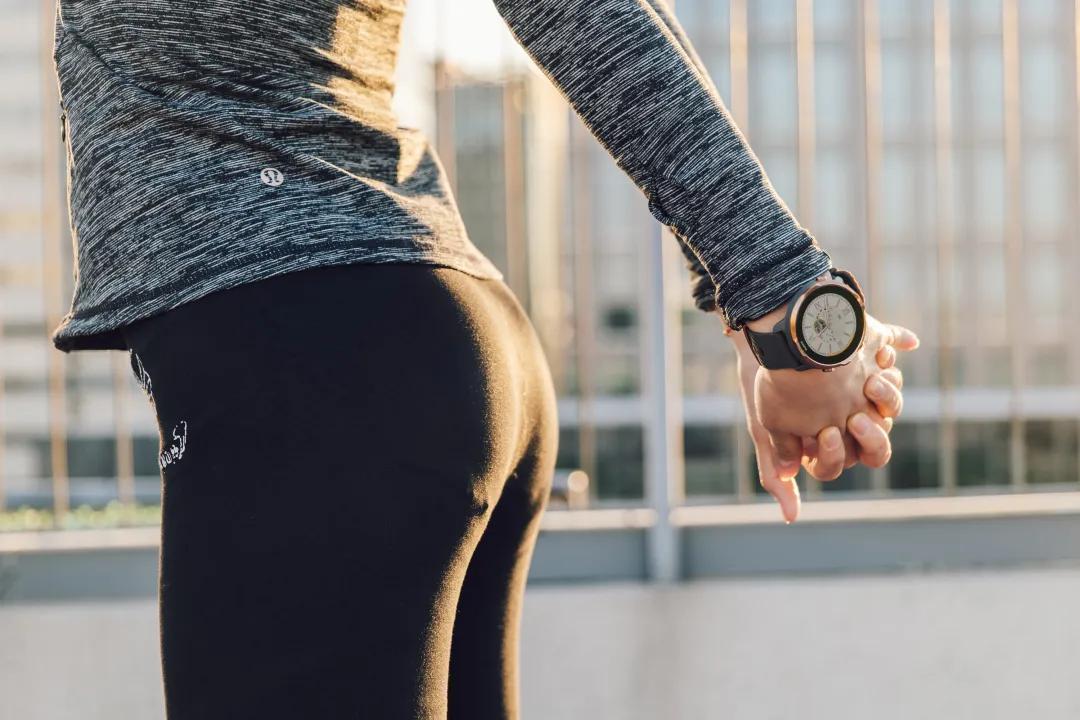 suunto手表哪个系列好,suunto颂拓7智能运动双系统手表