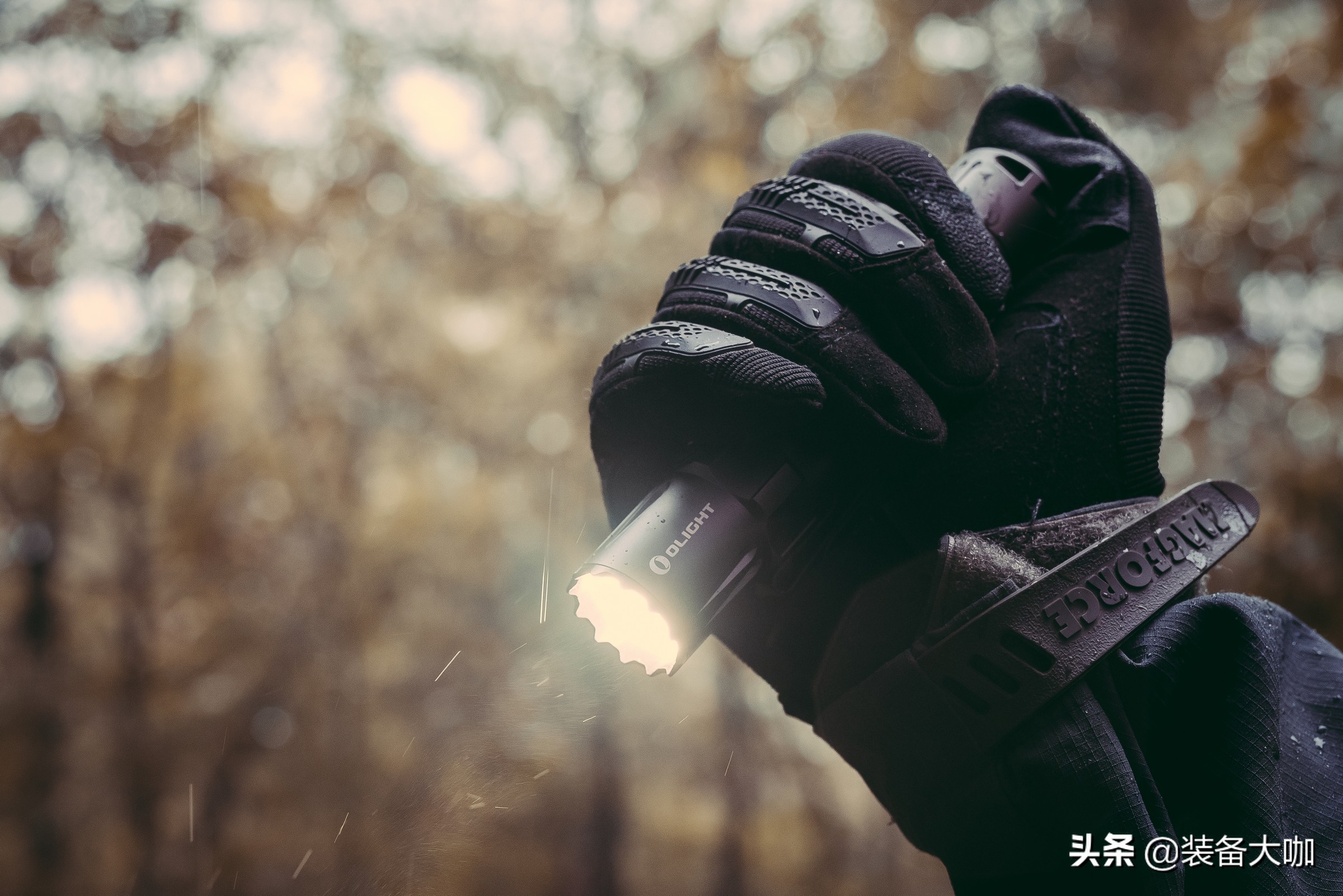 照明多面手——OLIGHTM2RPRO武士手电评测