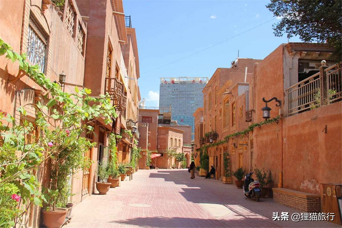 喀什噶尔古城开城仪式,喀什噶尔古城和喀什古城