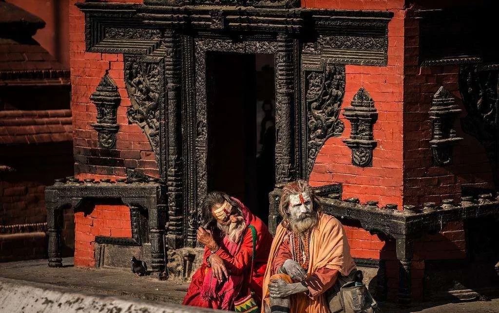 离尼泊尔最近的地方叫什么,尼泊尔睡觉的地方