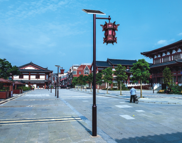 太阳能庭院灯的工作原理和特点,太阳能接电两用庭院灯是什么原理