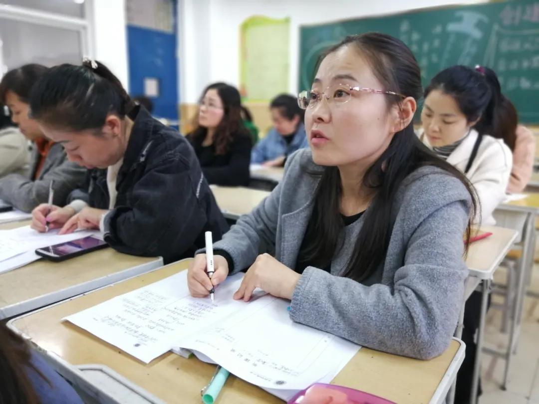 丰荫明德小学大课间,丰荫明德小学访谈2021