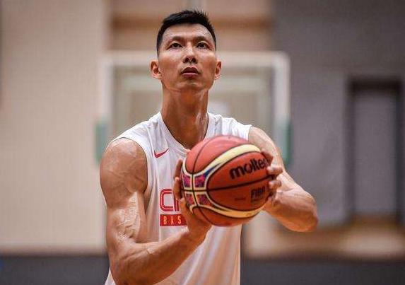 中国体坛足球名将排名,中国体坛第一人气巨星