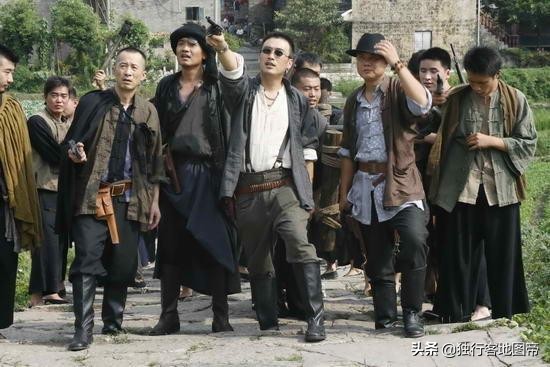 *世友许**在少林寺练武有多传奇？自创螳螂刀灭土匪