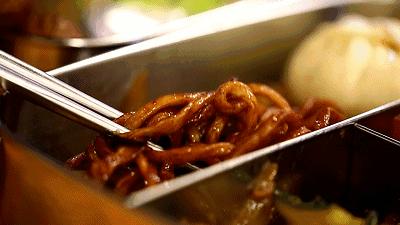 19块钱吃食堂,19.9元的快餐随便吃