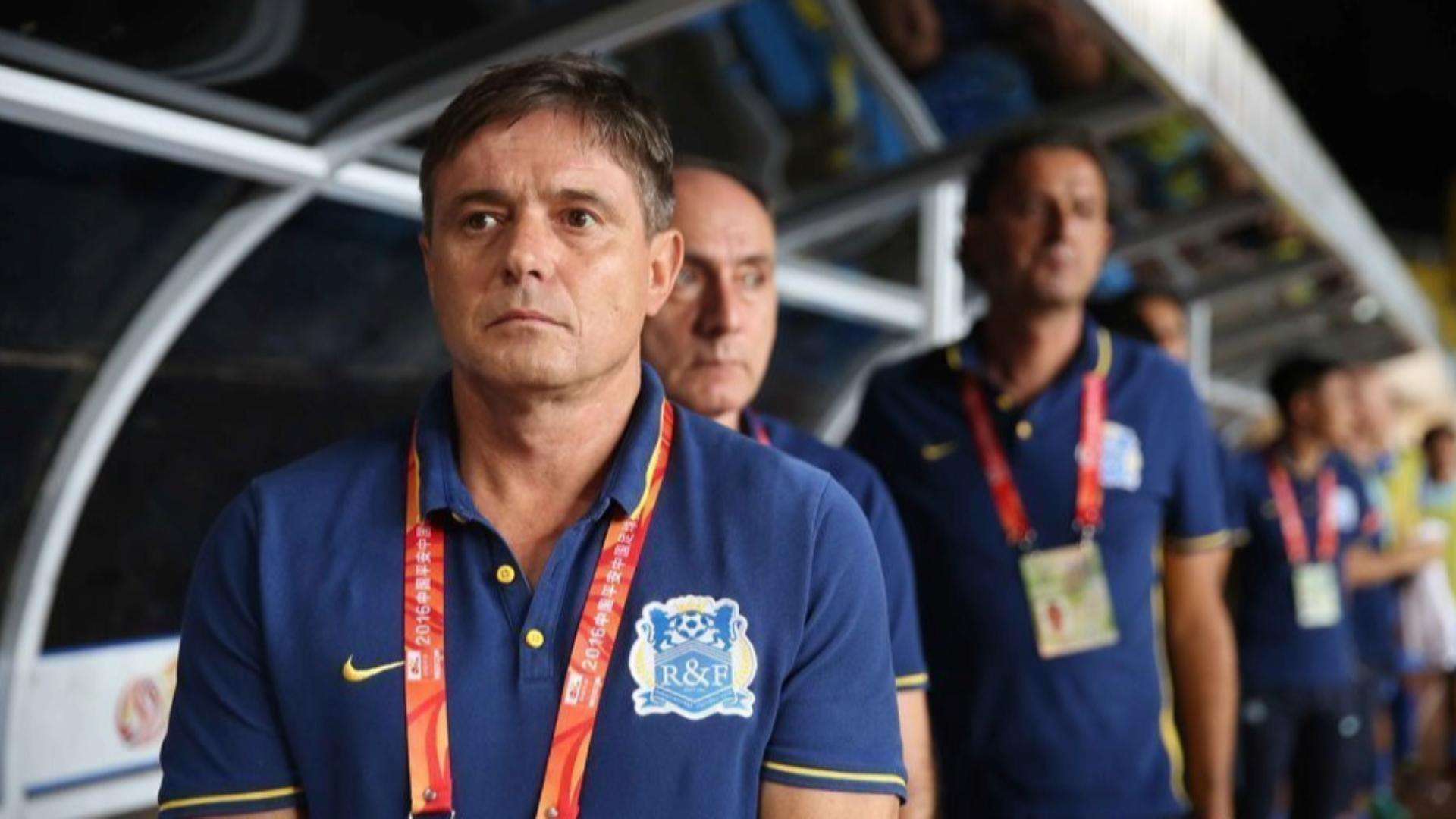 鏂墭浼婄缁村骞磋柂,鏂墭浼婄缁村钖按