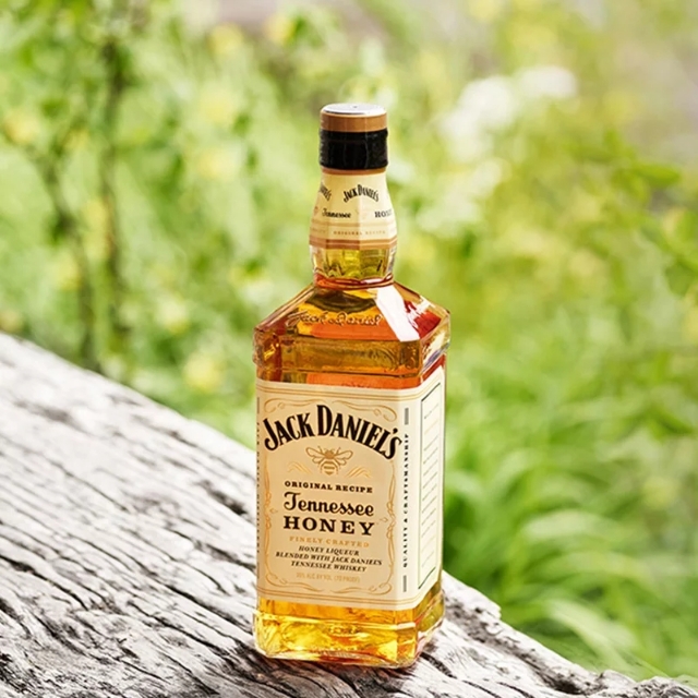 杰克丹尼加冰后续,一瓶杰克丹尼兑几瓶绿茶