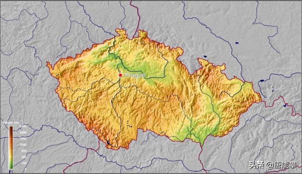 捷克重庆大小，苏州人口，台湾体量，27年建成东欧北约发达国家