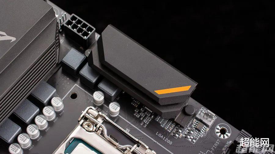 酷睿i510400f对比i78700,酷睿i5-9400排名