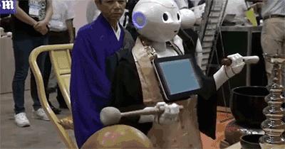 pepper机器人和nao机器人,pepper机器人摔倒了会起来吗